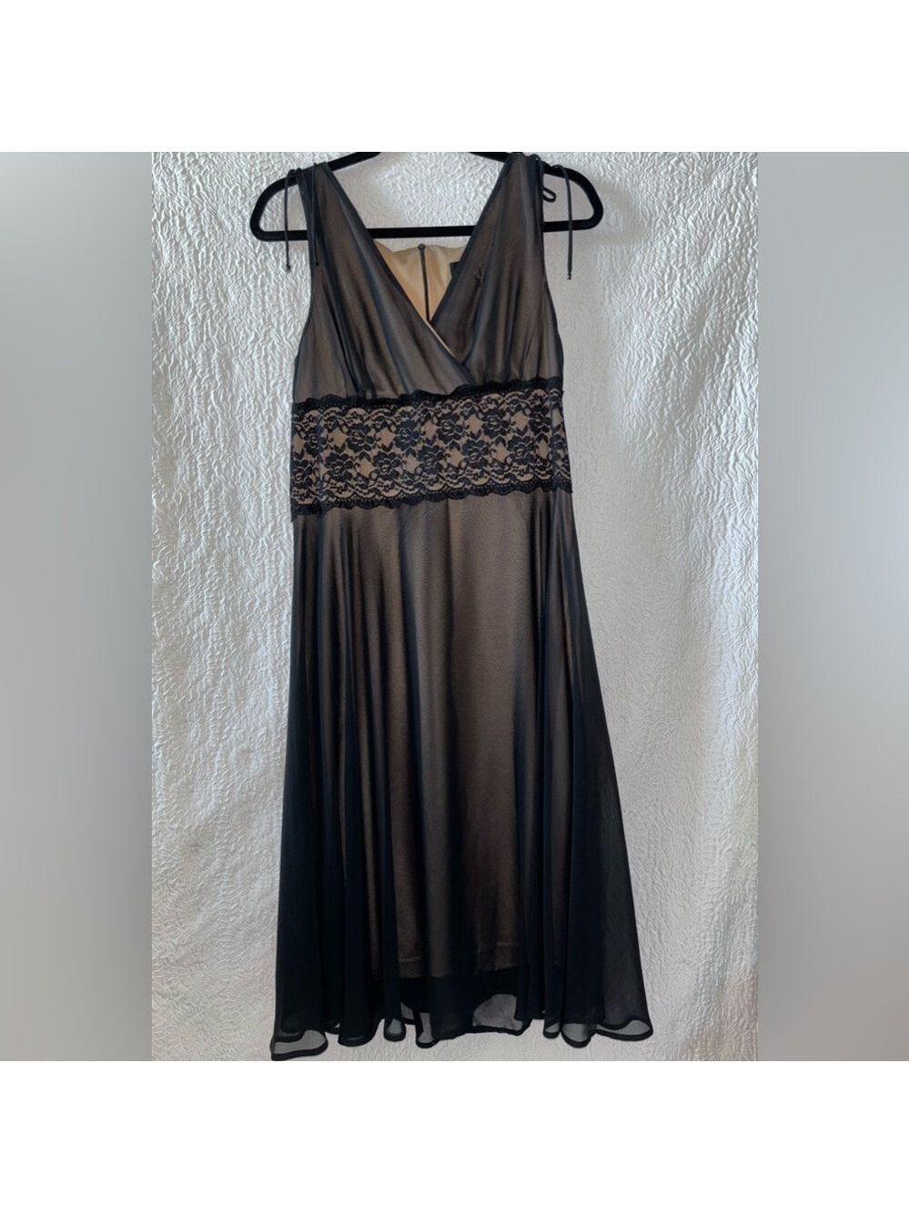 Connected Apparel Sleeveless Sheer Overlay & Lace Waist Detail Midi Dress